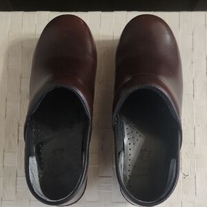 Dansko Women's Brown Leather Mules